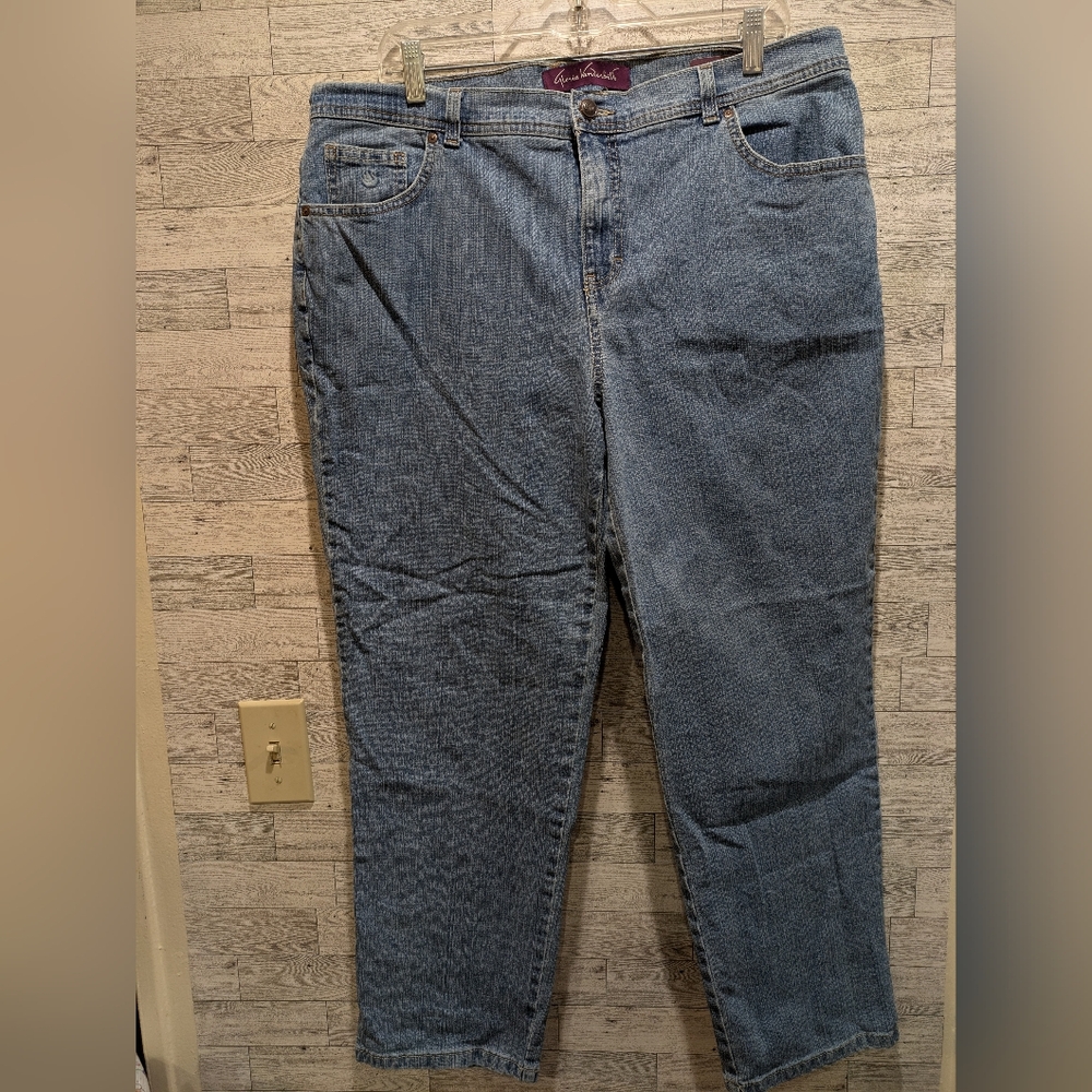 Gloria Vanderbilt Light Blue Denim Jeans Size 16W